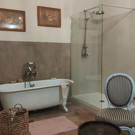 La Belle Epoque Pres De Nimes Et Uzes Guest house