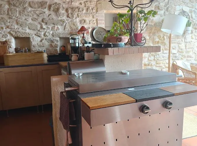 La Belle Epoque Pres De Nimes Et Uzes Gasthof