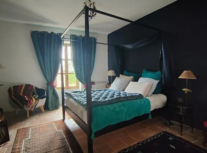 La Belle Epoque Pres De Nimes Et Uzes 4*
